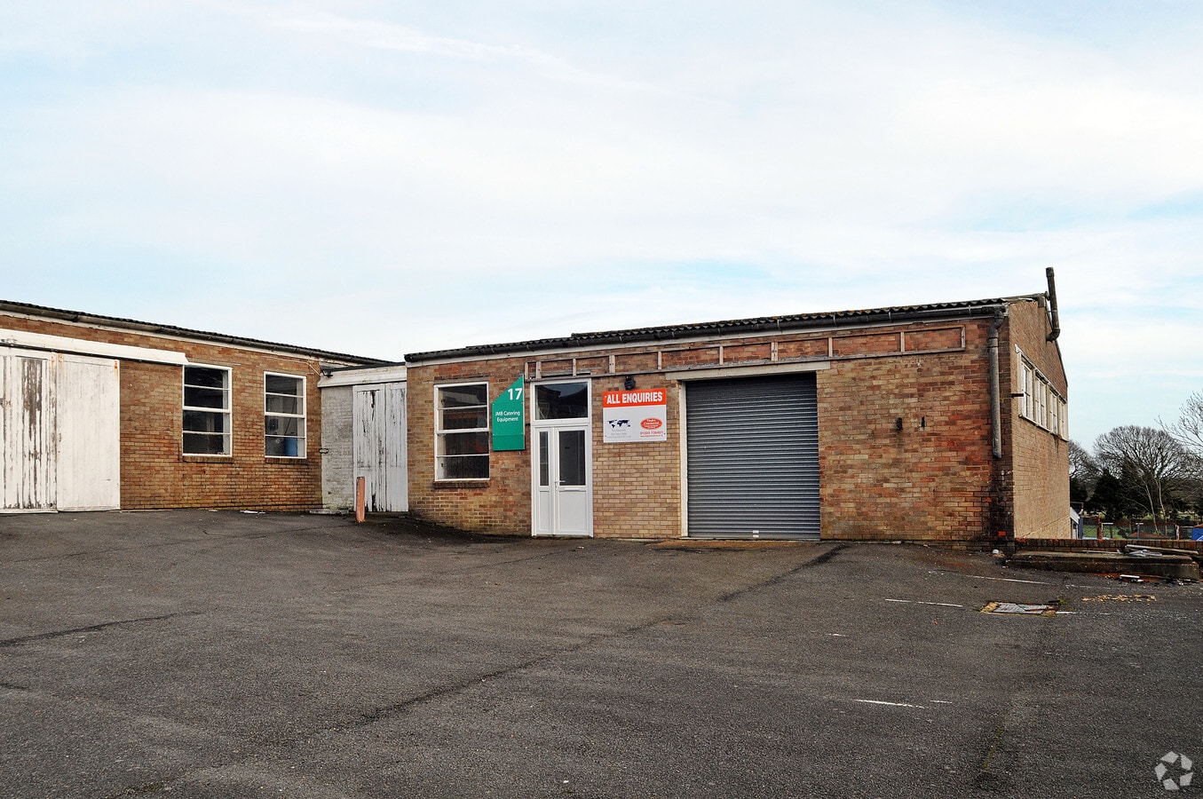 Station Rd, Hailsham, ESX BN27 2EW