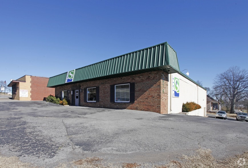 1516 8th Ave S, Nashville, TN for lease - Primary Photo - Image 1 of 4