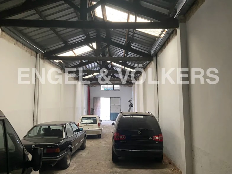 Industrial in L'Hospitalet de Llobregat, Barcelona for sale - Building Photo - Image 3 of 6