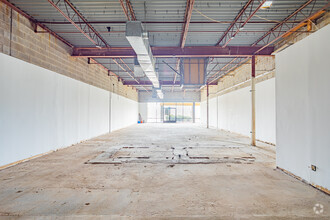 9031 W Broad St, Richmond, VA for lease Interior Photo- Image 2 of 2