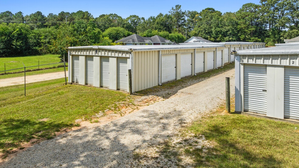 751 Sycamore Rd, Carriere, MS for sale - Building Photo - Image 2 of 8