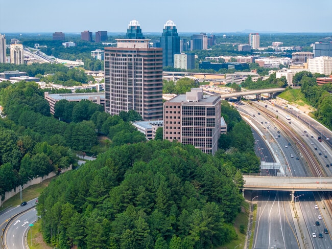 More details for 5555 Glenridge Connector, Atlanta, GA - Office for Lease