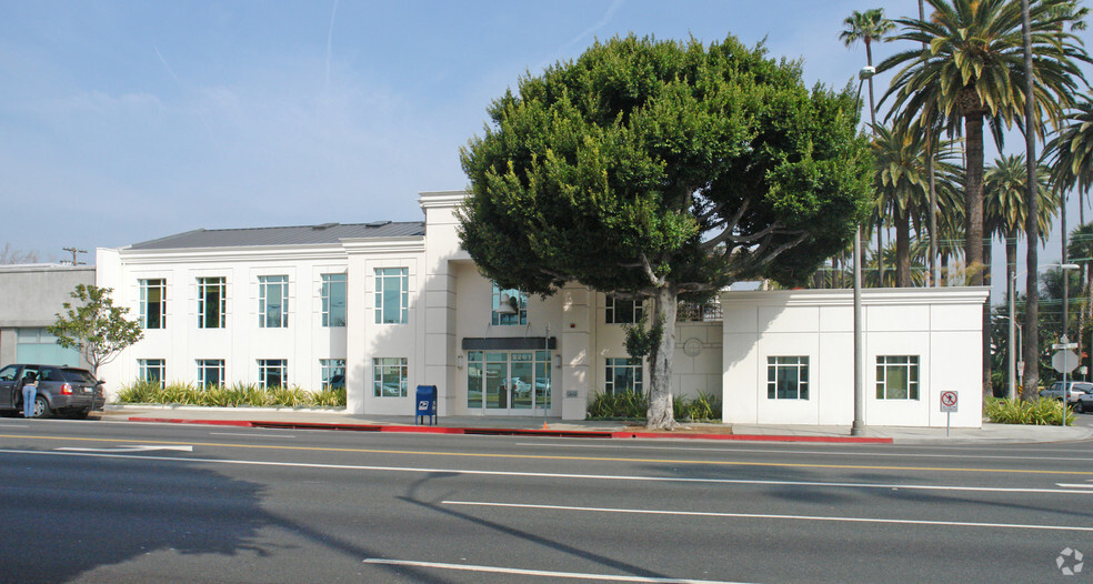 9201 W Olympic Blvd, Beverly Hills, CA for lease - Building Photo - Image 1 of 6