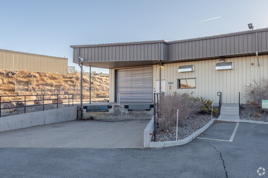 7955 Security Cir, Reno, NV for lease - Building Photo - Image 2 of 5