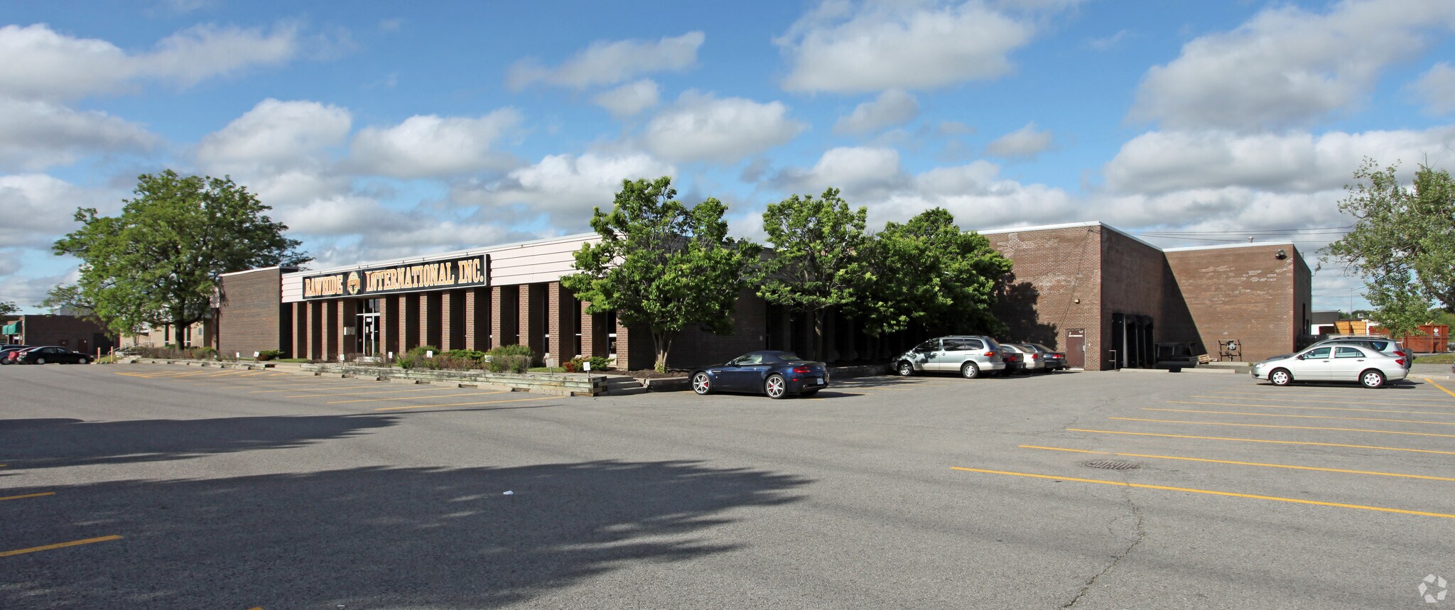 73907400 Woodbine Ave, Markham, ON L3R 1A5 Industrial for Lease