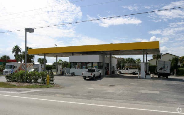 1202 Highway A1A, Satellite Beach, FL for sale - Primary Photo - Image 1 of 1