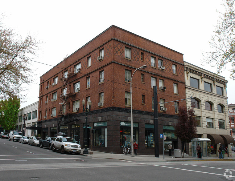 1103-1117 SW Alder St, Portland, OR for lease - Primary Photo - Image 1 of 9