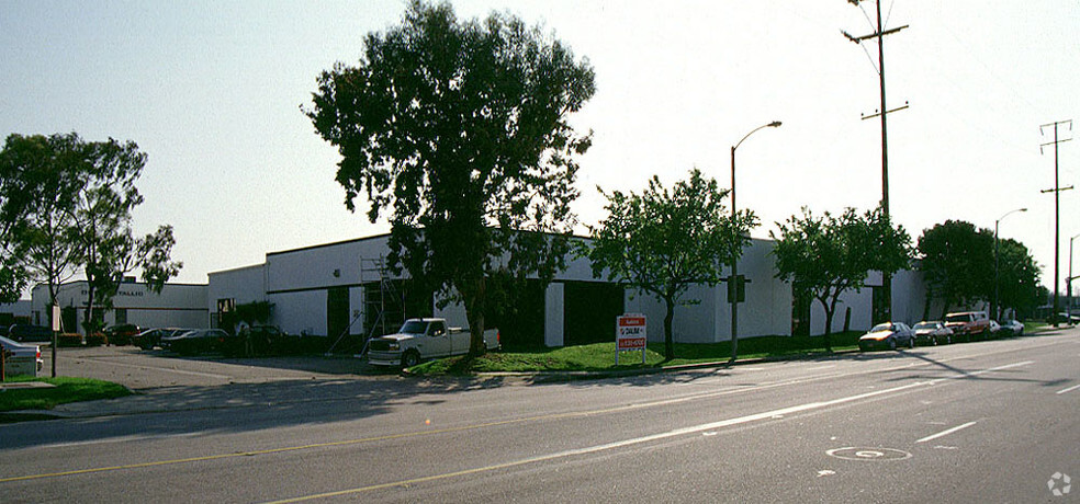 1902 E Dominguez St, Carson, CA for sale - Building Photo - Image 2 of 4