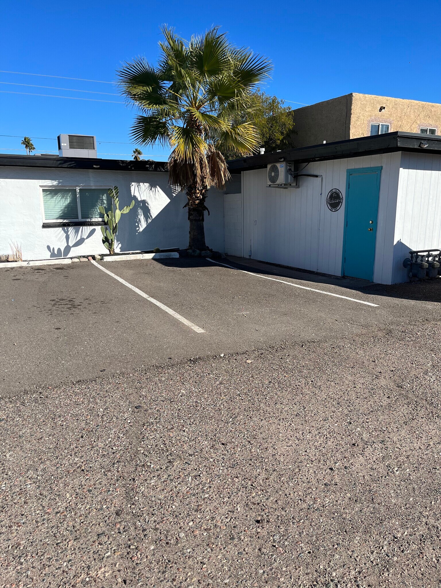 2201 E Cactus Rd, Phoenix, AZ 85022 MF5 Plex Seller Finance Option