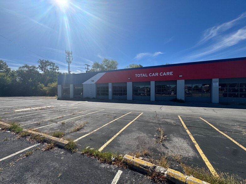 2779 W Central Ave, Toledo, OH for lease - Building Photo - Image 3 of 19