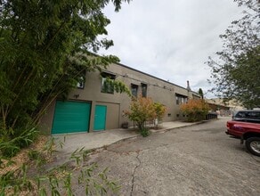 911 N Monroe St, Portland, OR for lease Interior Photo- Image 1 of 7