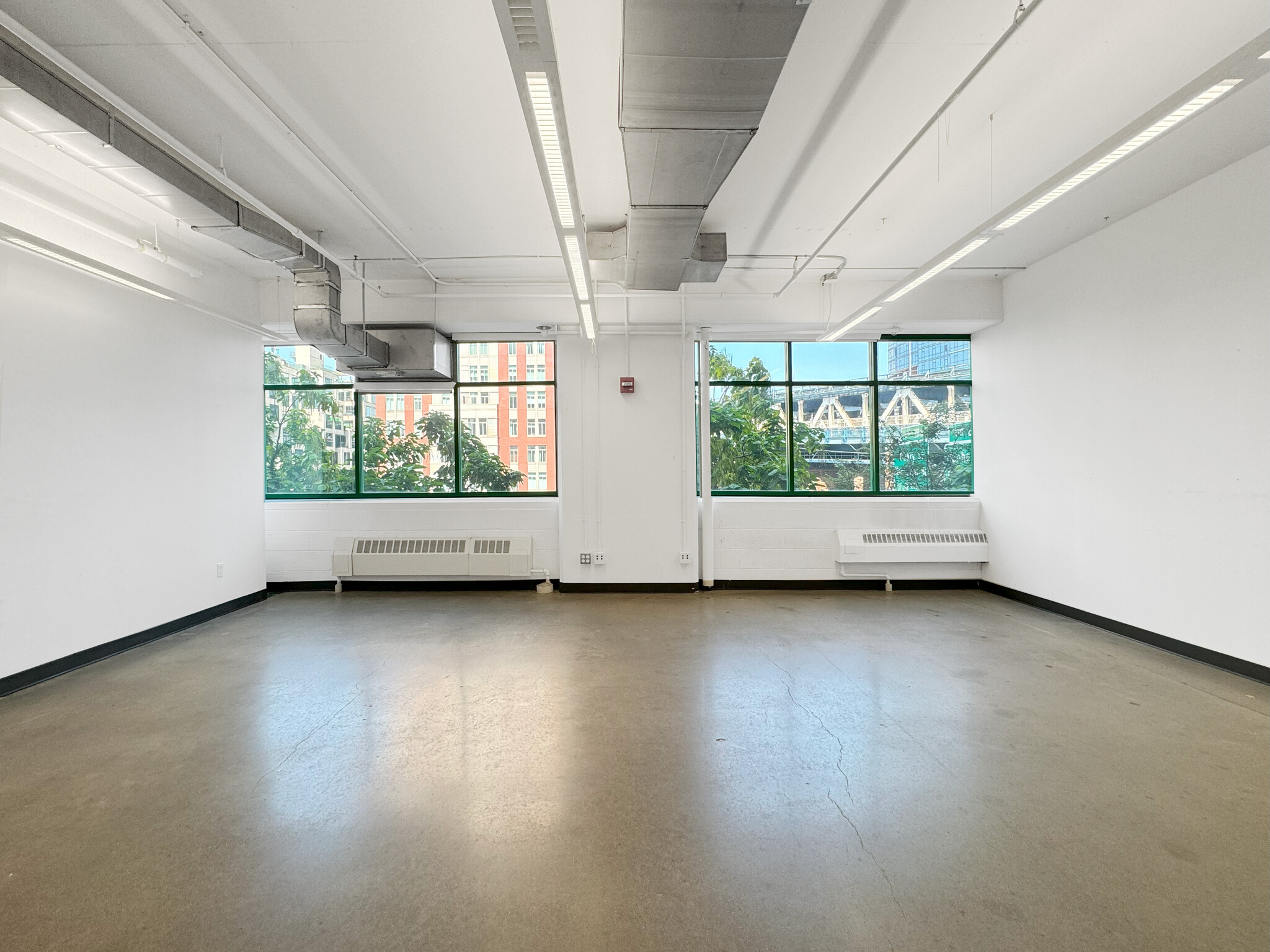 55 Prospect St, Brooklyn, NY for lease Interior Photo- Image 1 of 5