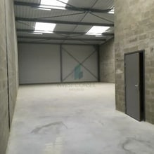 Flex in Ennery for lease Interior Photo- Image 2 of 5