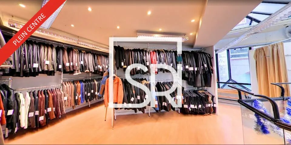 Retail in Clermont-Ferrand for sale - Interior Photo - Image 1 of 10