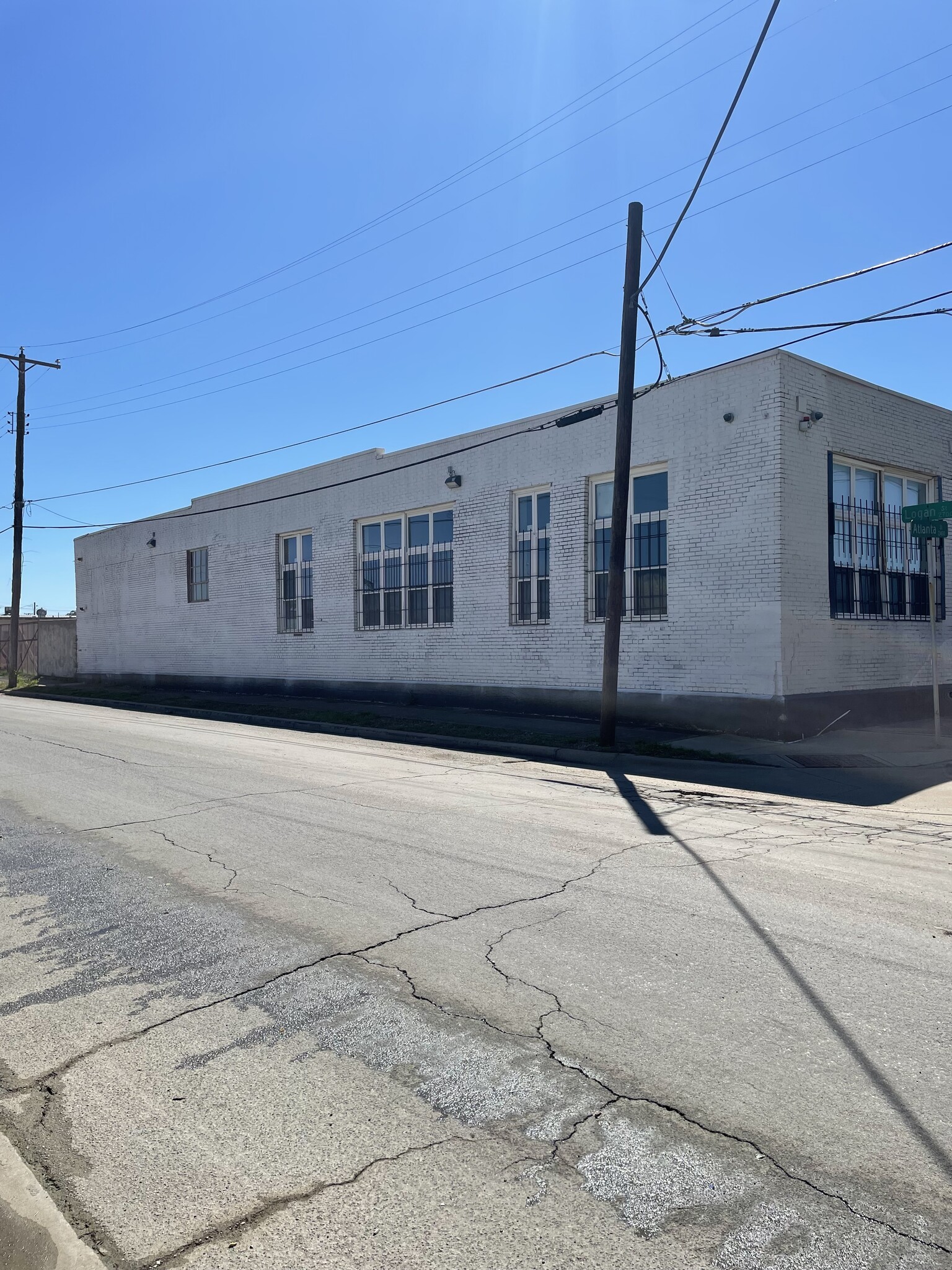 2702 Logan St, Dallas, TX for sale Building Photo- Image 1 of 8