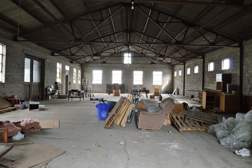 2600 William Penn Hwy, Easton, PA for sale - Building Photo - Image 1 of 1