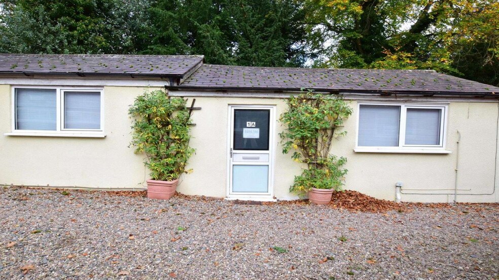 Loughborough Rd, Loughborough, LE12 8UE