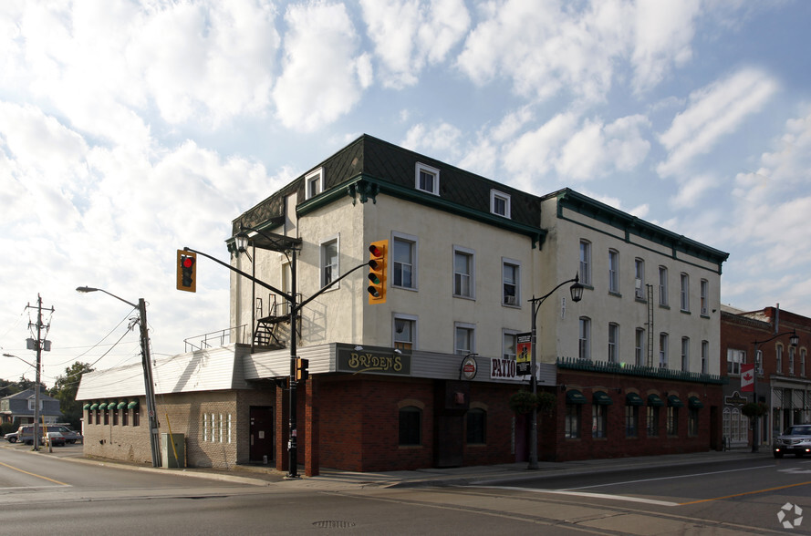 270 Main St E, Milton, ON for lease - Primary Photo - Image 1 of 2