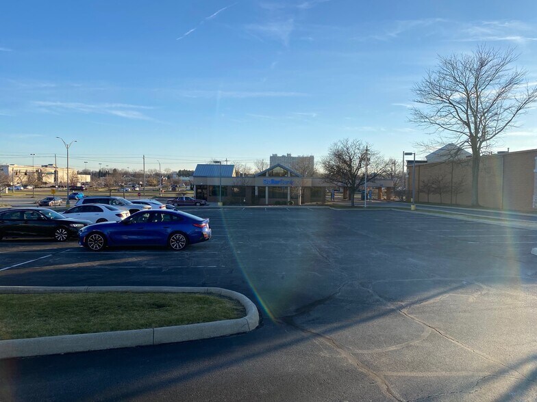 26065 Lorain Rd, North Olmsted, OH 44070 First Merit Bank