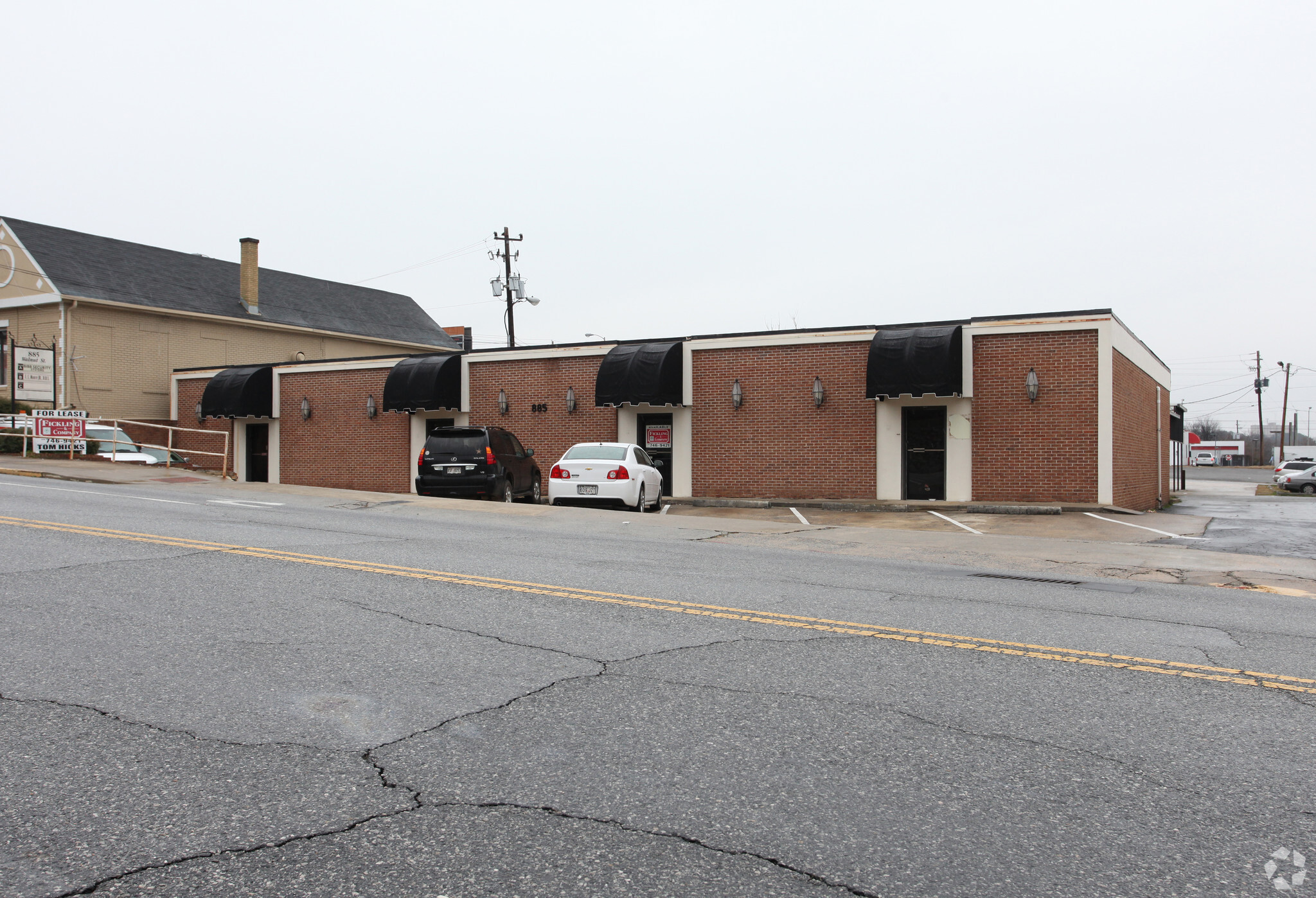 885 Walnut St, Macon-Bibb, GA for lease Primary Photo- Image 1 of 3