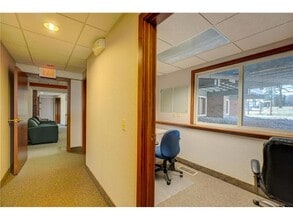 6303 Osgood Ave N, Stillwater, MN for lease Interior Photo- Image 2 of 3