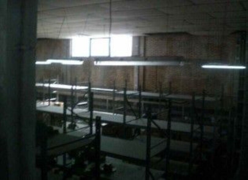 Calle Mercedes de Velilla, 3, Camas, Sevilla for sale - Building Photo - Image 1 of 5