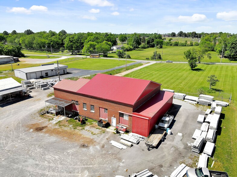 811 & 813 W Lane, Shelbyville, TN 37160 - Industrial for Sale | LoopNet