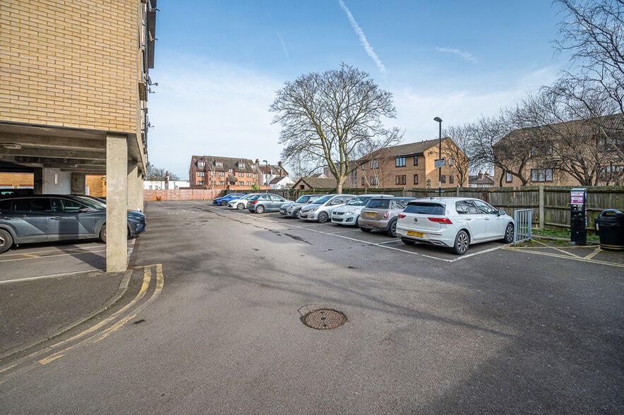 Clifford Rd, London for sale - Other - Image 3 of 5