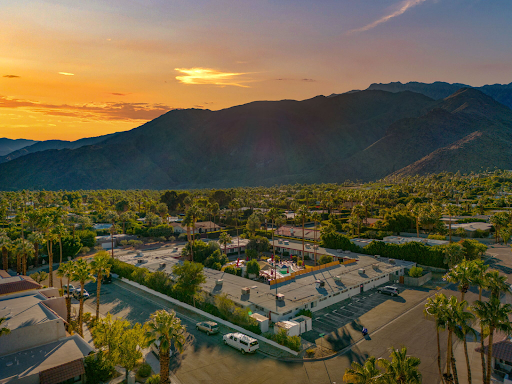 350 W Chino Canyon Rd, Palm Springs, CA for sale - Building Photo - Image 1 of 1