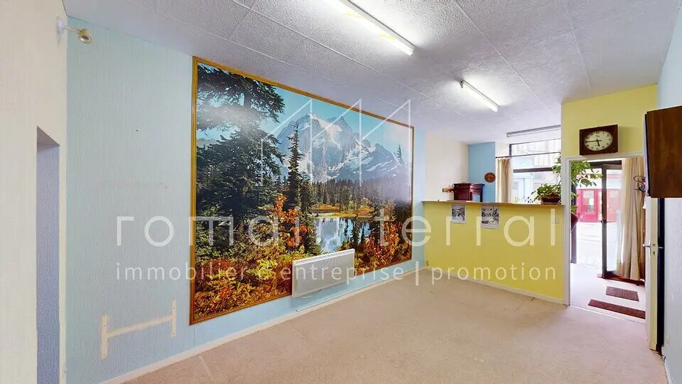 Retail in Limoges for sale - Building Photo - Image 2 of 6