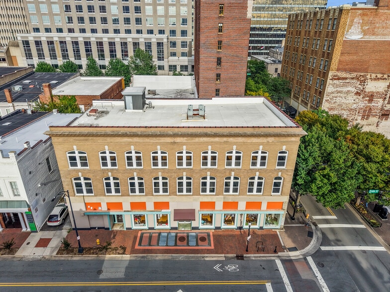 131 W Fourth St, Winston-Salem, NC for sale - Building Photo - Image 1 of 5