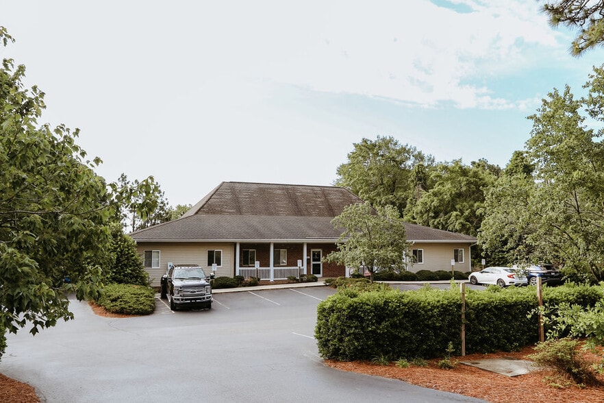 1295 Old Us-1 Hwy S, Southern Pines, NC for lease - Building Photo - Image 1 of 16