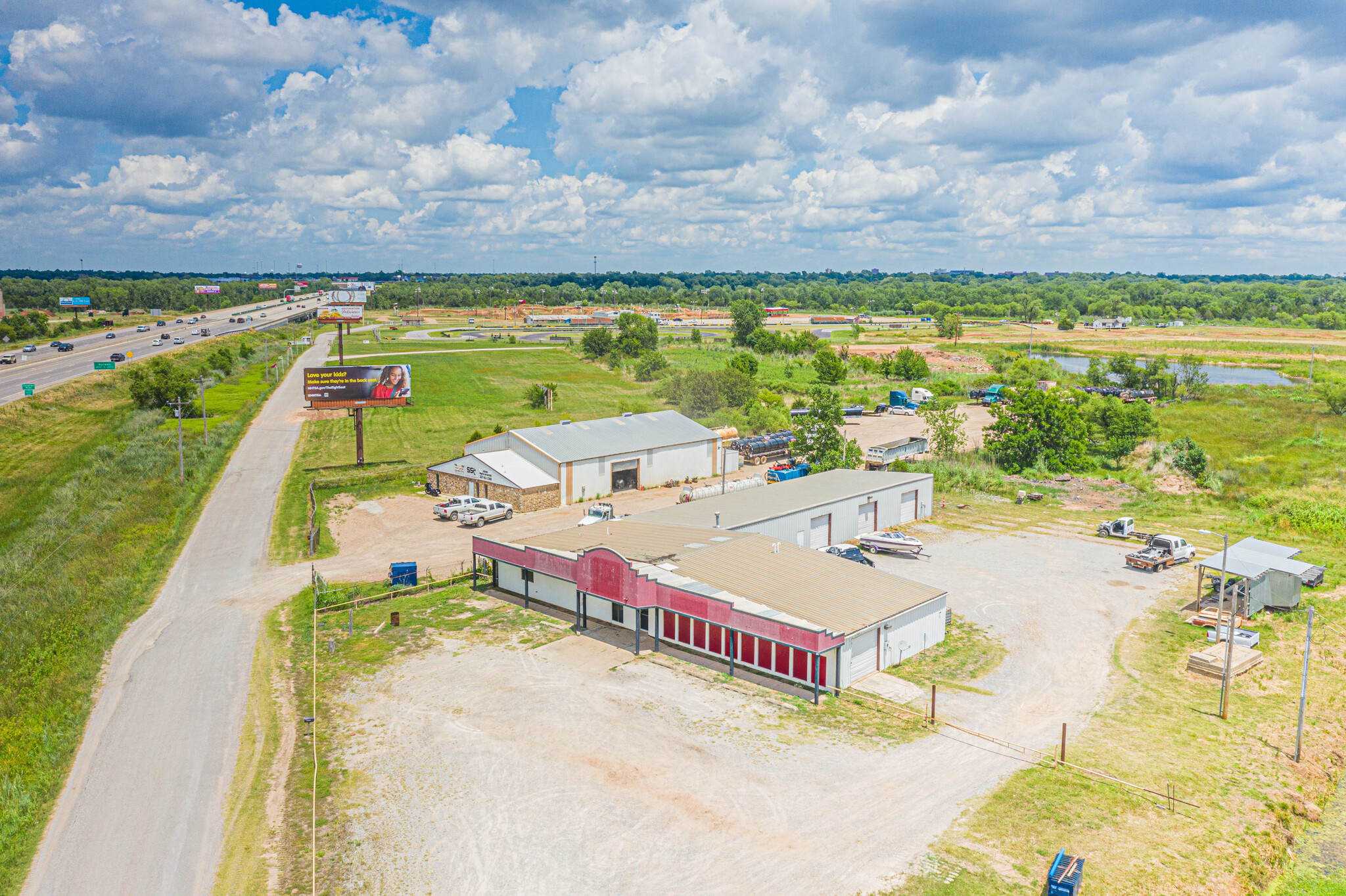 3111-3137 S Interstate Dr, Norman, OK for sale Building Photo- Image 1 of 1