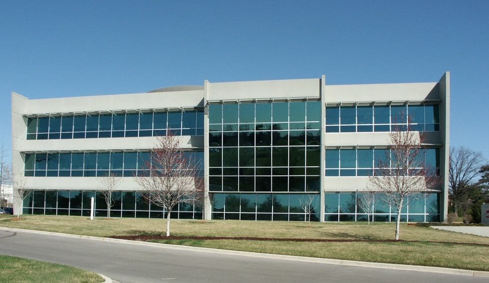 2127 Innerbelt Business Center Dr, Overland, MO for lease - Other - Image 3 of 29