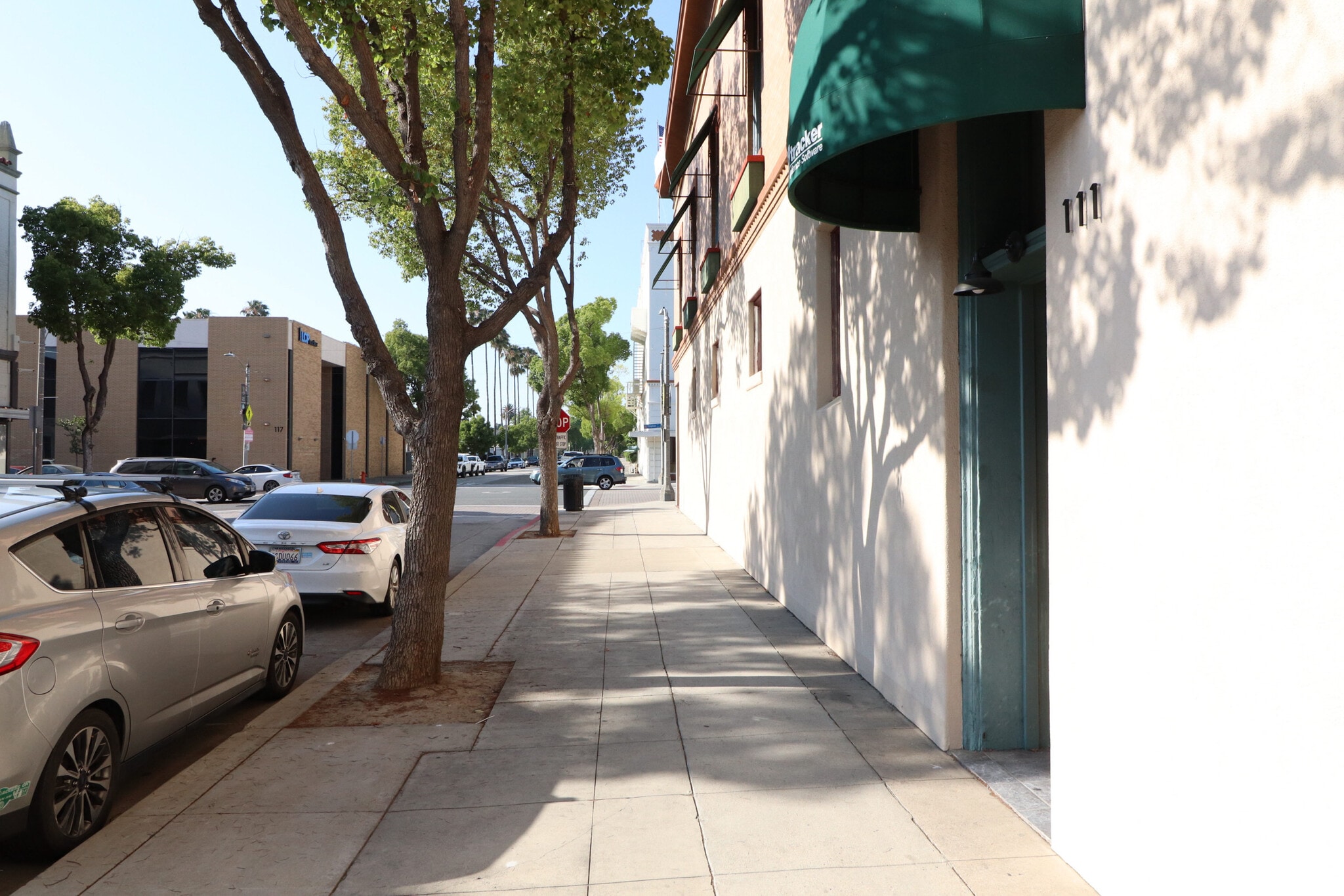 200 E Chapman Ave, Orange, CA for lease Building Photo- Image 1 of 15