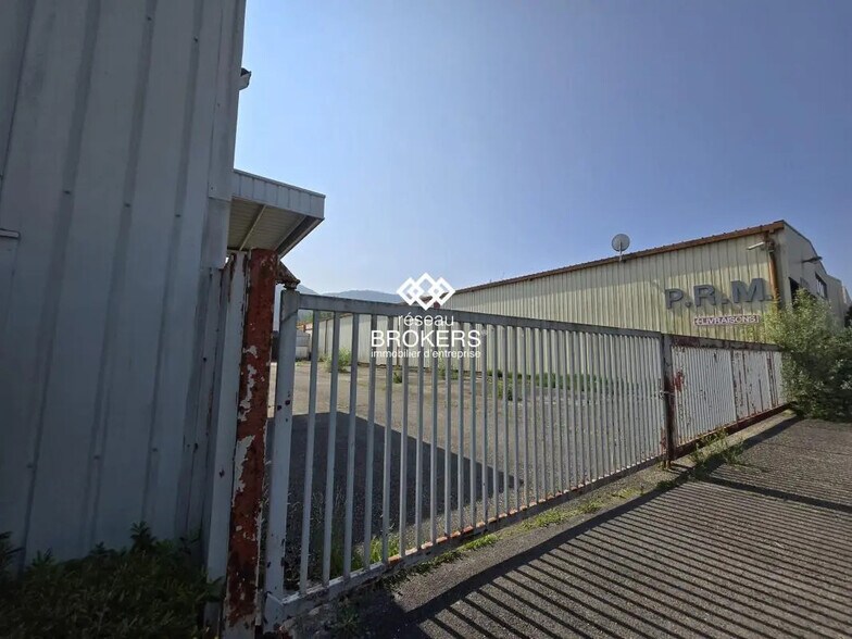 Flex in Groissiat for sale - Building Photo - Image 2 of 21