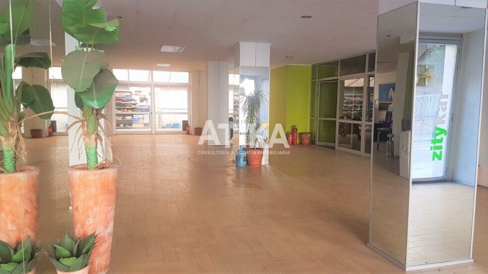 Retail in Ontinyent for sale - Building Photo - Image 3 of 13