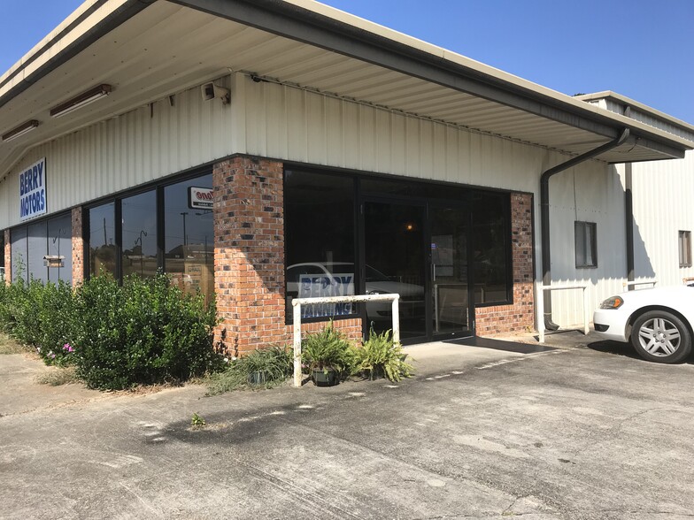 1245 N Frontage Rd, Prentiss, MS for sale - Primary Photo - Image 1 of 1