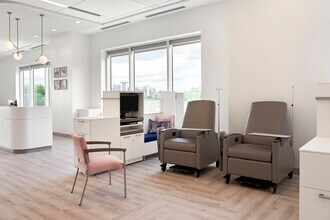 4488 Carothers Pky, Franklin, TN for lease Interior Photo- Image 1 of 8