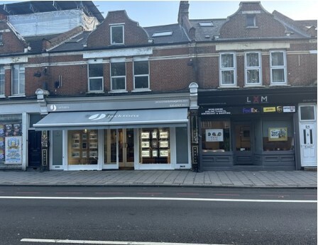 26 Tooting Bec Rd, London for lease - Primary Photo - Image 2 of 2