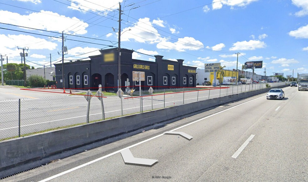7565 W 20th Ave, Hialeah, FL for sale - Building Photo - Image 3 of 6
