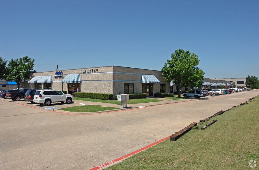 2611 Belt Line Rd N, Sunnyvale, TX for lease - Building Photo - Image 1 of 8