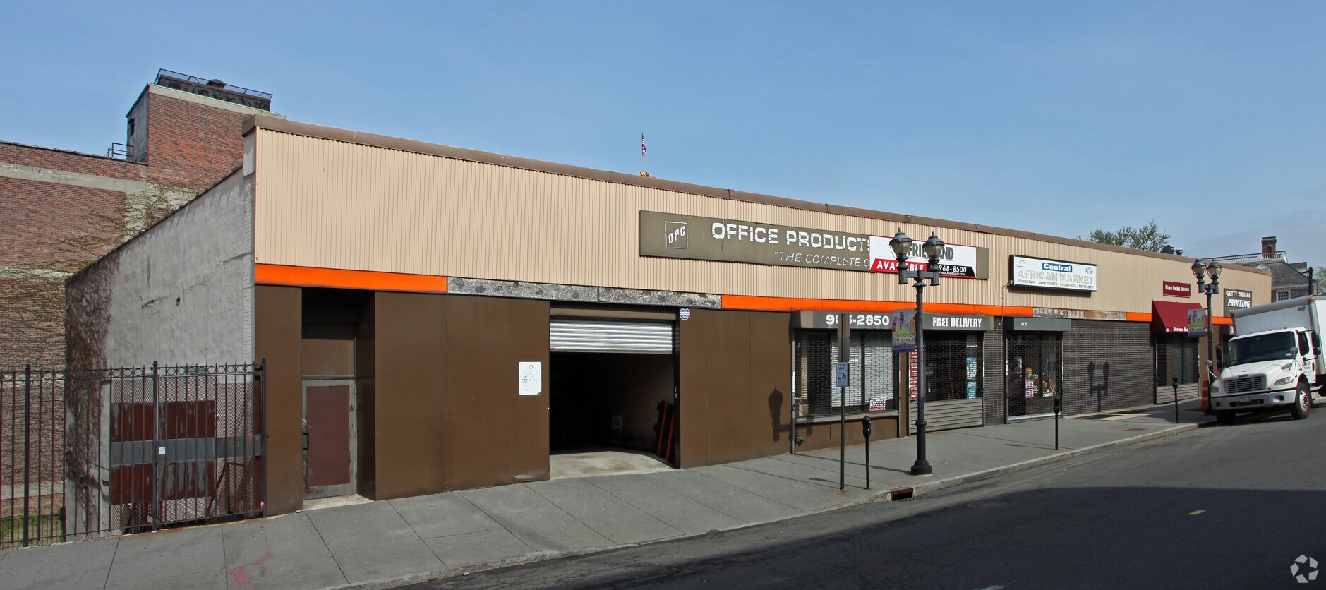 25 Warburton Ave, Yonkers, NY 10701