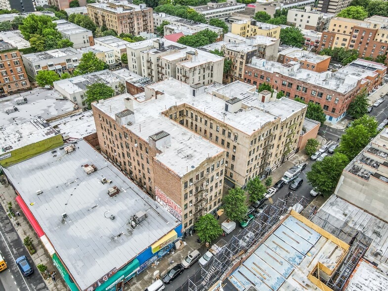 1967-1971 Marmion Ave, Bronx, NY for sale - Building Photo - Image 3 of 36