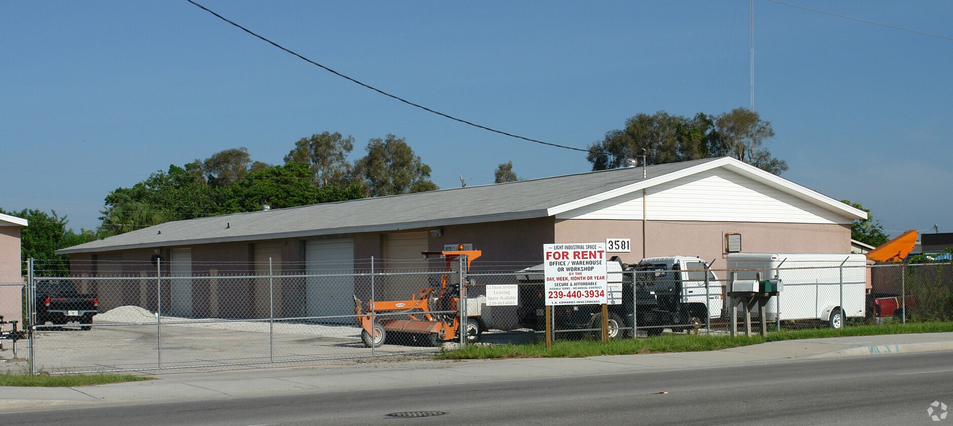 3581 Veronica S Shoemaker Blvd, Fort Myers, FL 33916