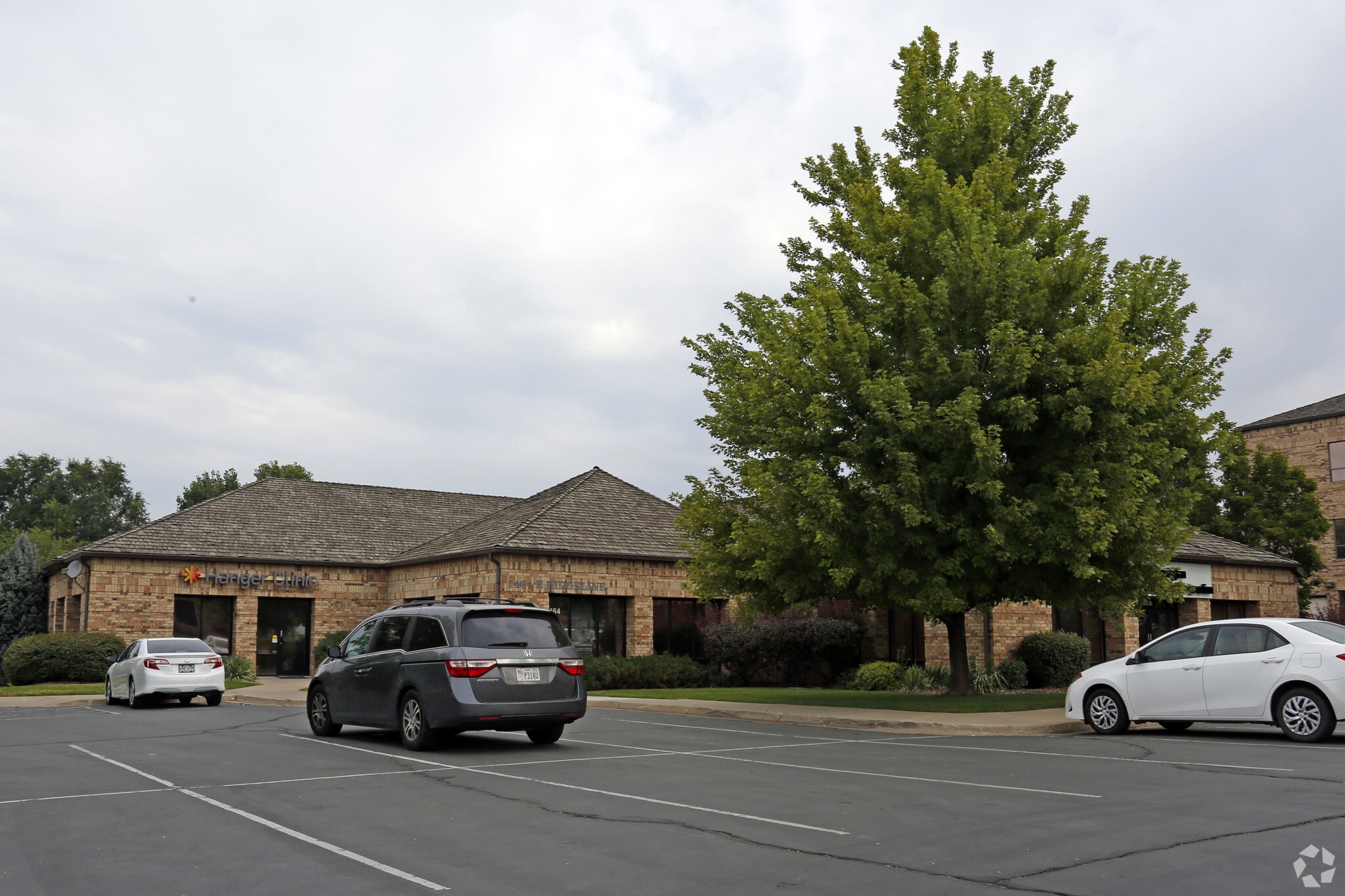 1464 E Ridgeline Dr, South Ogden, UT for lease Primary Photo- Image 1 of 16