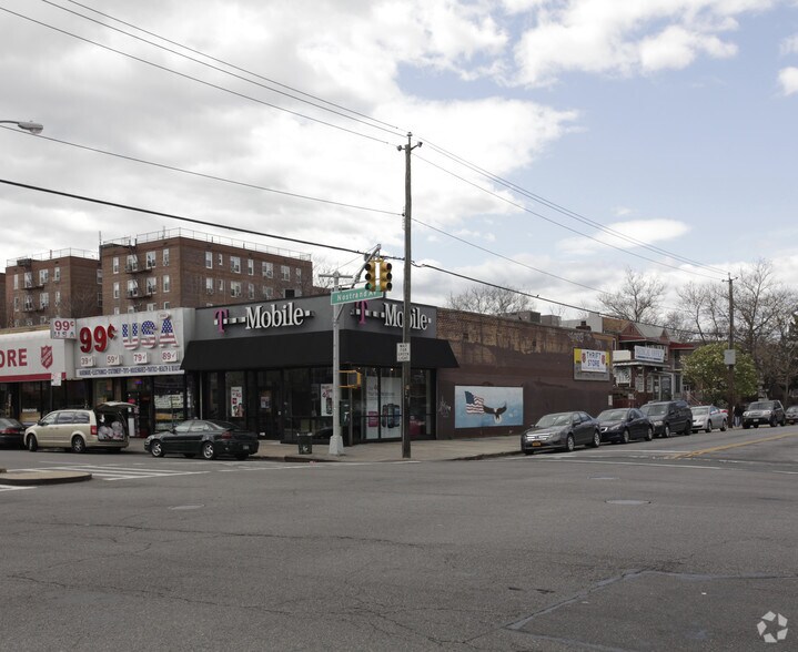 3696 Nostrand Ave, Brooklyn, NY for lease - Primary Photo - Image 1 of 2