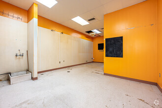 61101-61125 Airport Rd, Slidell, LA for lease Interior Photo- Image 2 of 3