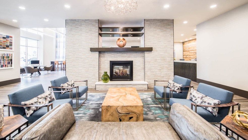 1776 Broadway St, Denver, CO for lease - Lobby - Image 2 of 14