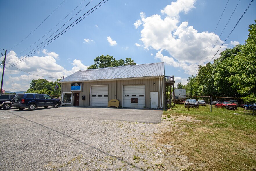5480 Virginia Ave, Pembroke, VA for sale - Primary Photo - Image 1 of 1